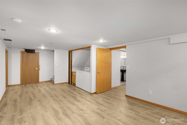 2501 SW 112th Street, Seattle, WA 98146