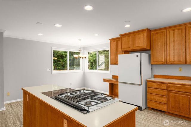 2501 SW 112th Street, Seattle, WA 98146