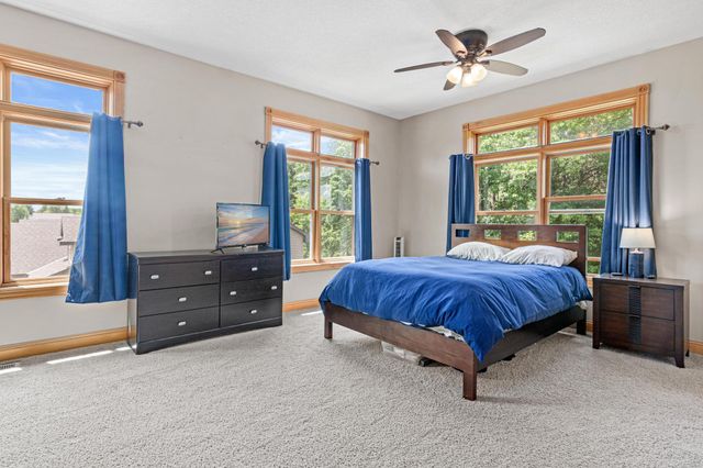 101 8th Avenue SE, Isanti, MN 55040
