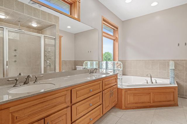 101 8th Avenue SE, Isanti, MN 55040