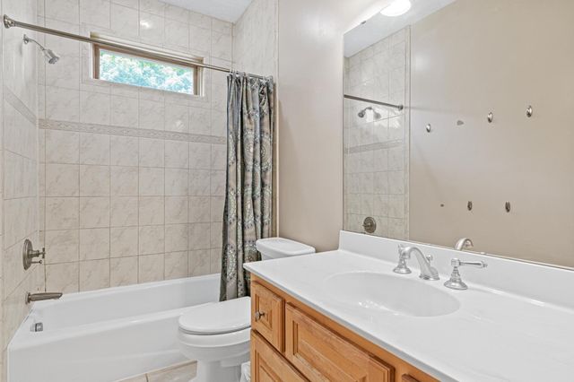 101 8th Avenue SE, Isanti, MN 55040