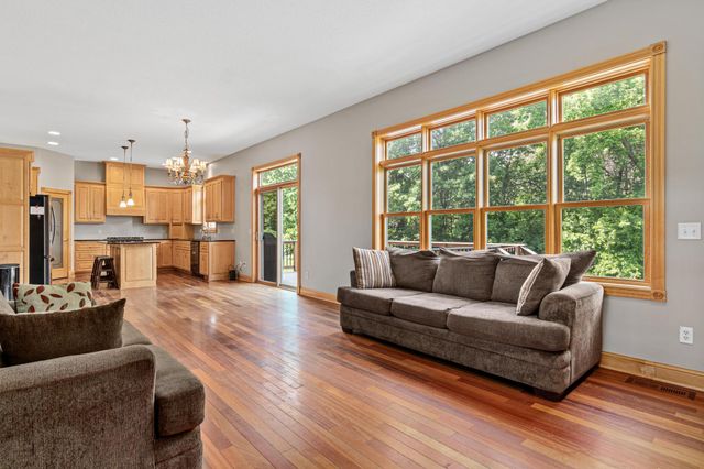 101 8th Avenue SE, Isanti, MN 55040