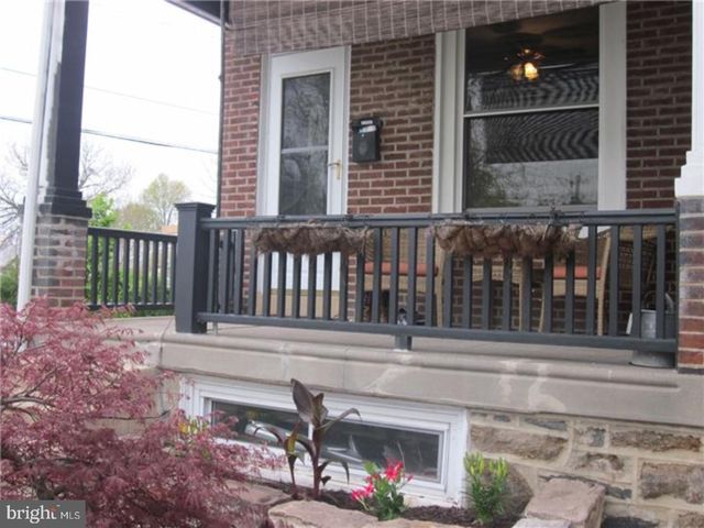 460 SHURS LN, Philadelphia, PA 19128