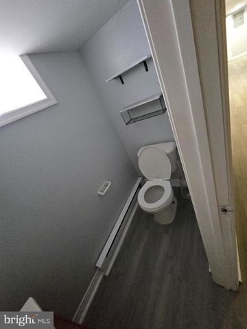 460 SHURS LN, Philadelphia, PA 19128