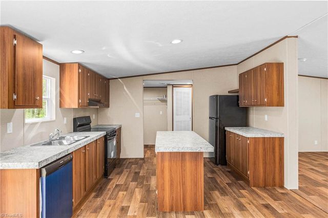 3932 Prides Rd prides Road, East Bend, NC 27018