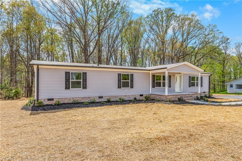 3932 Prides Rd prides Road, East Bend, NC 27018