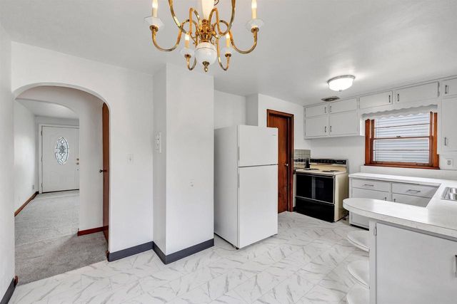 1465 HARVEY STREET, Green Bay, WI 54302
