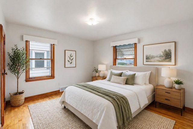 1465 HARVEY STREET, Green Bay, WI 54302