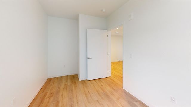 60 Kilmarnock St 842, Boston, MA 02215