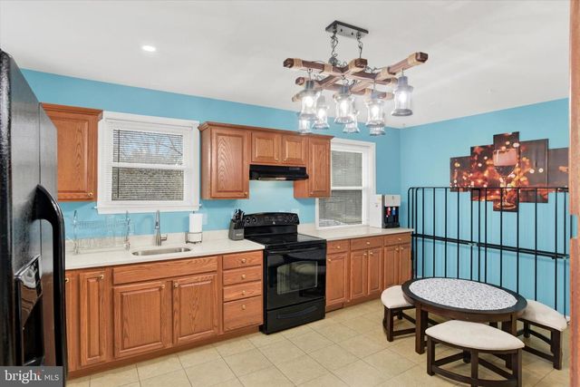 1343 CHURCH RD, Hershey, PA 17033