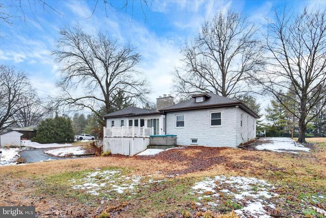 1343 CHURCH RD, Hershey, PA 17033