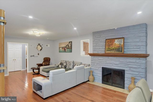 1343 CHURCH RD, Hershey, PA 17033