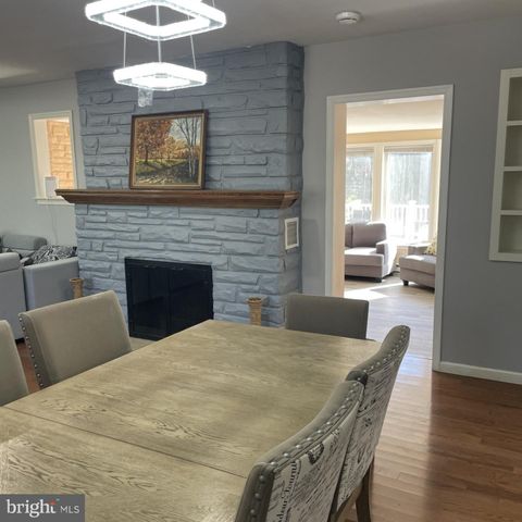 1343 CHURCH RD, Hershey, PA 17033