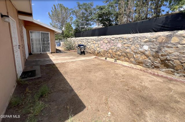 823 BARANDAL Drive, El Paso, TX 79907
