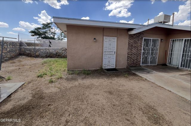 823 BARANDAL Drive, El Paso, TX 79907