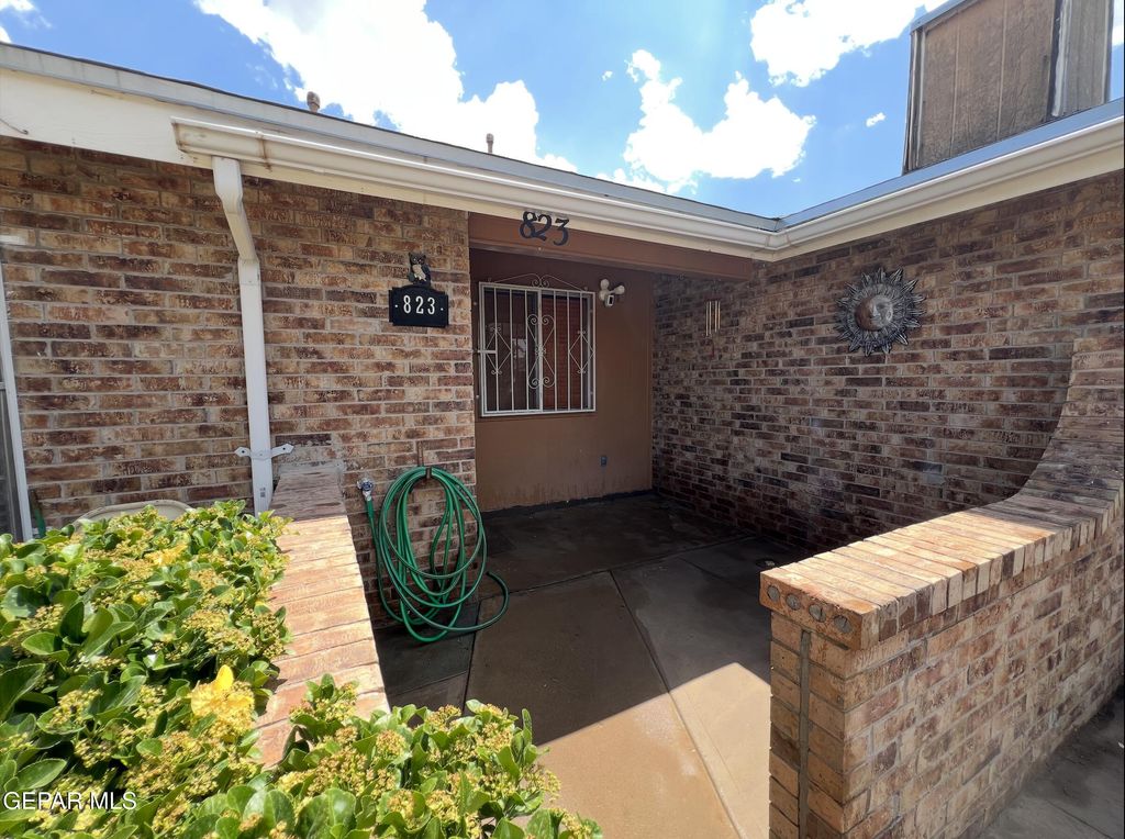 823 BARANDAL Drive, El Paso, TX 79907