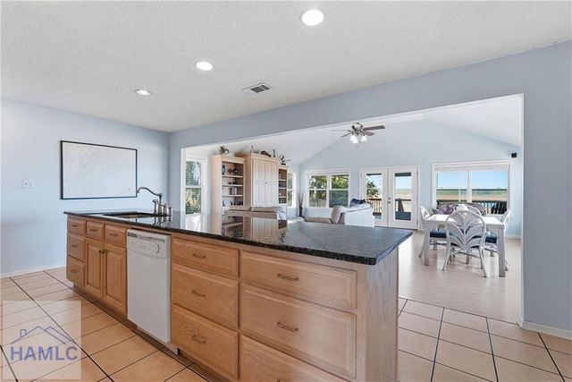 1116 Pleasure Point Lane, Townsend, GA 31331