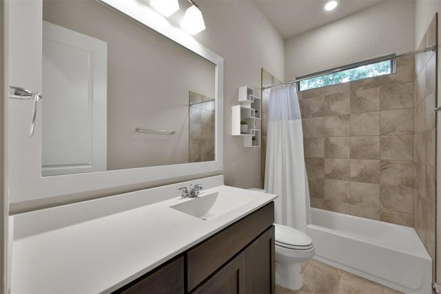 4205 Grand Oaks Wind, Spring, TX 77386