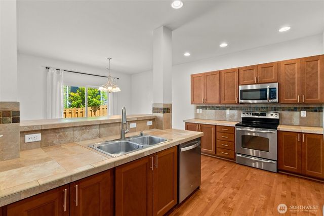 1810 Ridgeview Loop SW, Tumwater, WA 98512