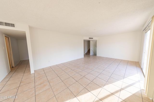 1349 E Donner Drive, Tempe, AZ 85282