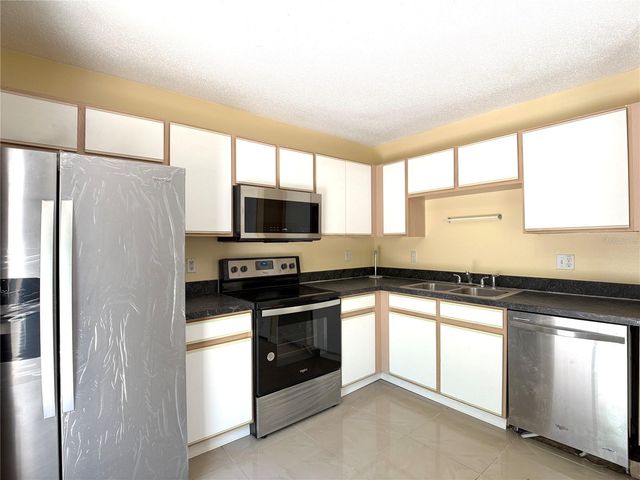 781 PALMERA STREET, Orlando, FL 32811