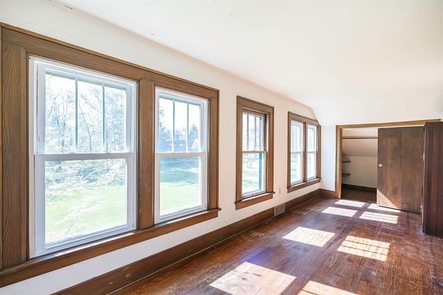 137 GATEWAY Drive, Fairview, PA 16415