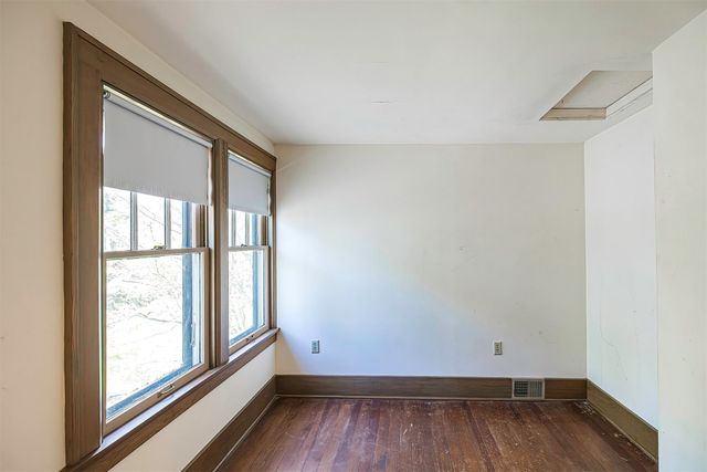 137 GATEWAY Drive, Fairview, PA 16415