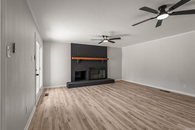 2916 Justin Matthews Drive, North Little Rock, AR 72116