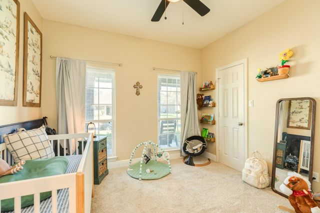 2518 Ridgewood Drive, West Columbia, TX 77486