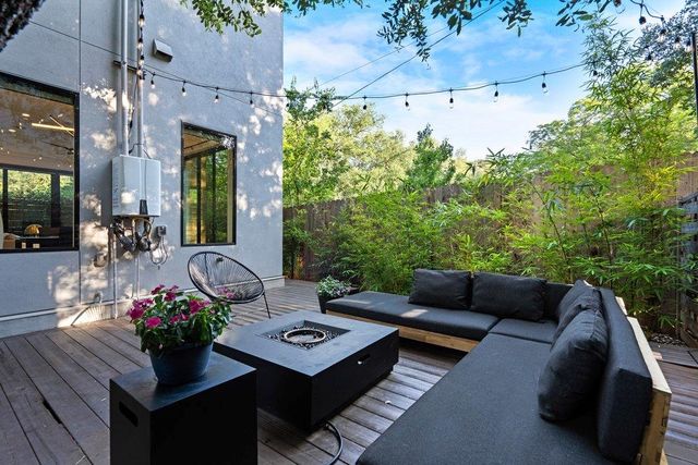 2800 Del Curto RD 12, Austin, TX 78704