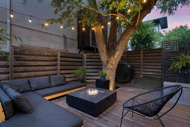 2800 Del Curto RD 12, Austin, TX 78704