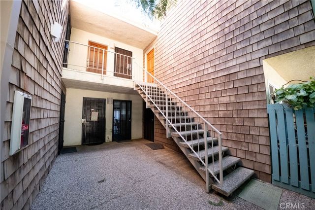 5700 Etiwanda Avenue 149, Tarzana, CA 91356