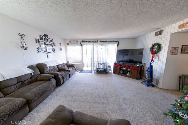 5700 Etiwanda Avenue 149, Tarzana, CA 91356