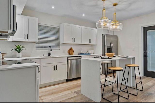 4412 W PEARL AVENUE, Tampa, FL 33611