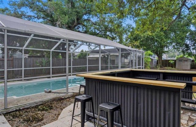 4412 W PEARL AVENUE, Tampa, FL 33611