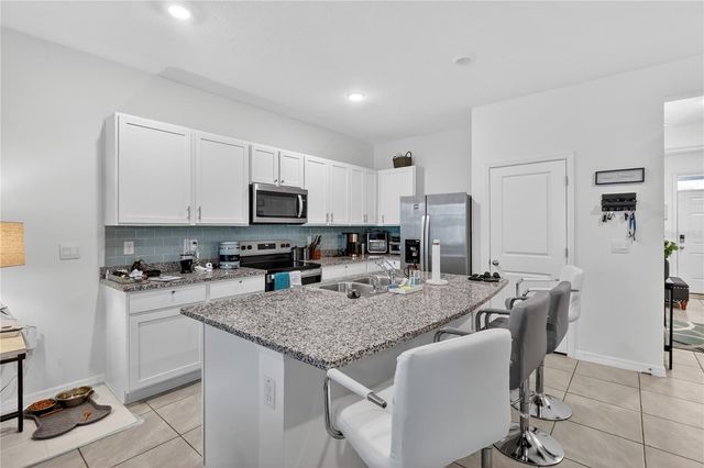 16632 GROTTO STEAM PLACE, Wimauma, FL 33598