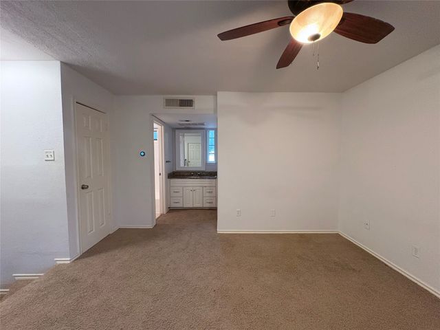 4000 Rawlins Street 104, Dallas, TX 75219