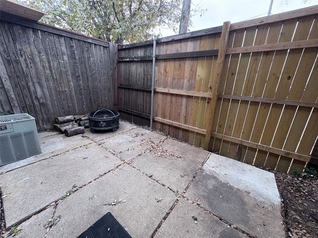 4000 Rawlins Street 104, Dallas, TX 75219