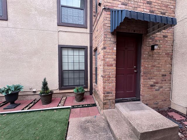 4000 Rawlins Street 104, Dallas, TX 75219