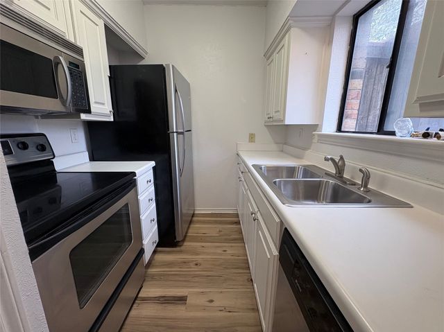 4000 Rawlins Street 104, Dallas, TX 75219