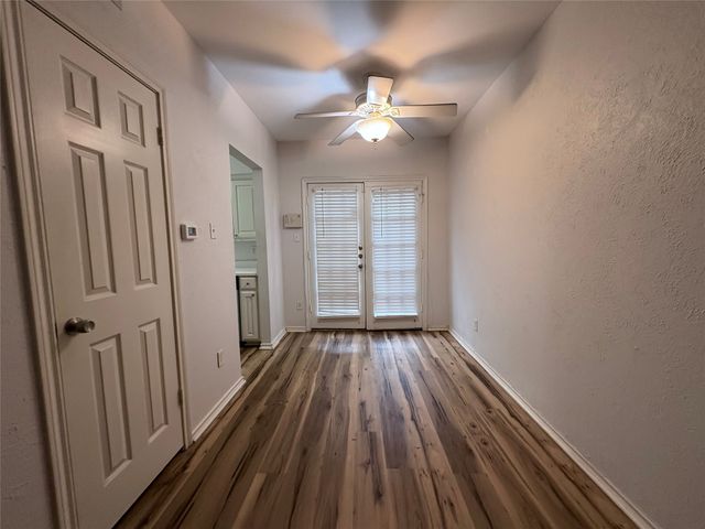 4000 Rawlins Street 104, Dallas, TX 75219