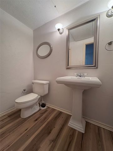 4000 Rawlins Street 104, Dallas, TX 75219