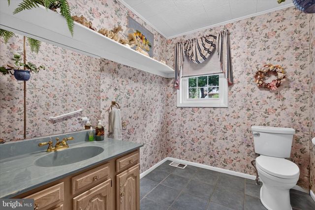 7738 FARMDALE AVE, Harrisburg, PA 17112