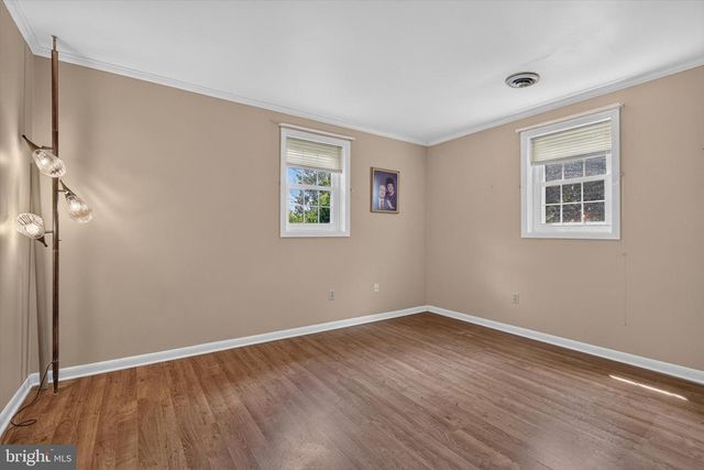 7738 FARMDALE AVE, Harrisburg, PA 17112