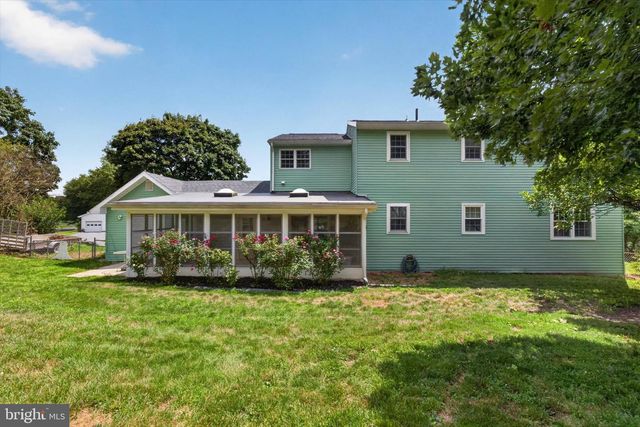 7738 FARMDALE AVE, Harrisburg, PA 17112