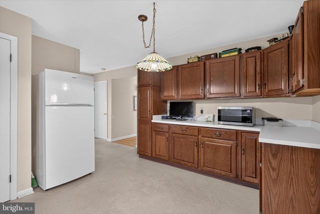 7738 FARMDALE AVE, Harrisburg, PA 17112