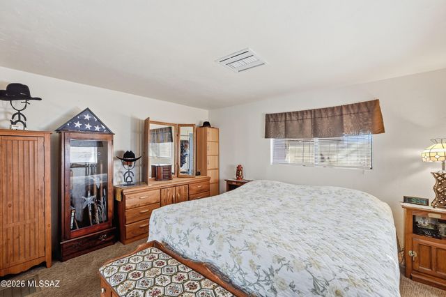 9701 W Calle Anasazi, Tucson, AZ 85735