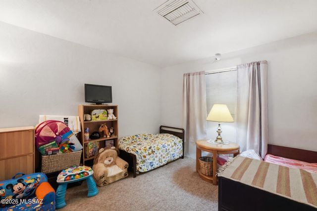 9701 W Calle Anasazi, Tucson, AZ 85735