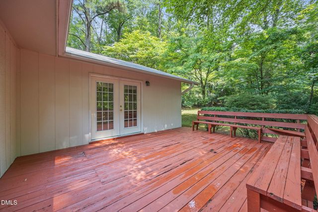 8608 Caswell Court, Raleigh, NC 27613