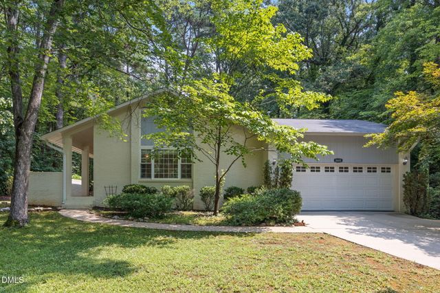 8608 Caswell Court, Raleigh, NC 27613